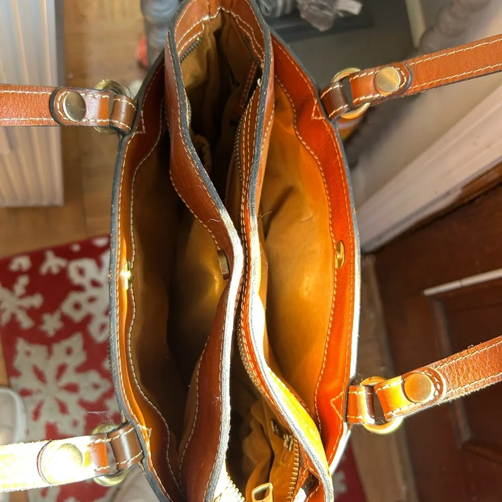 Patricia Nash Classic Cognac Tan Leather Tote Handbag - Picture 8 of 10